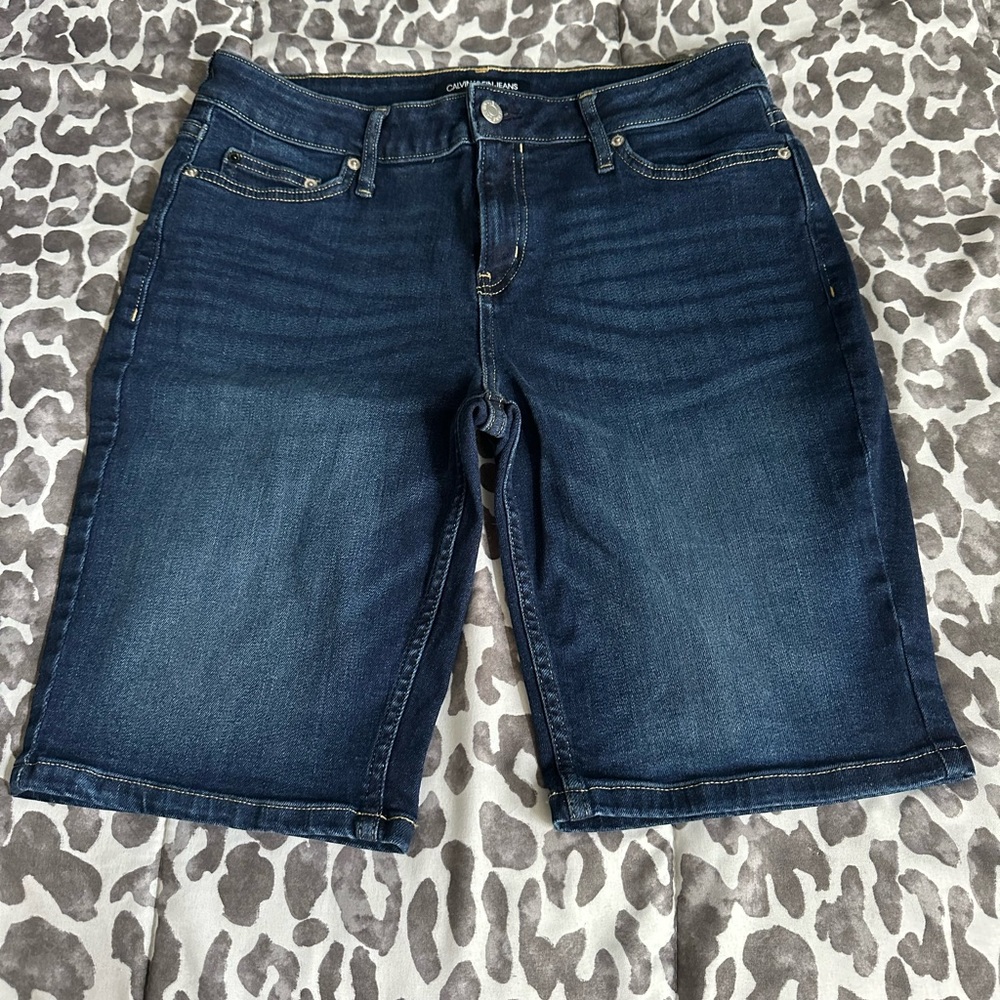 Calvin Klein Jean shorts Sz 8